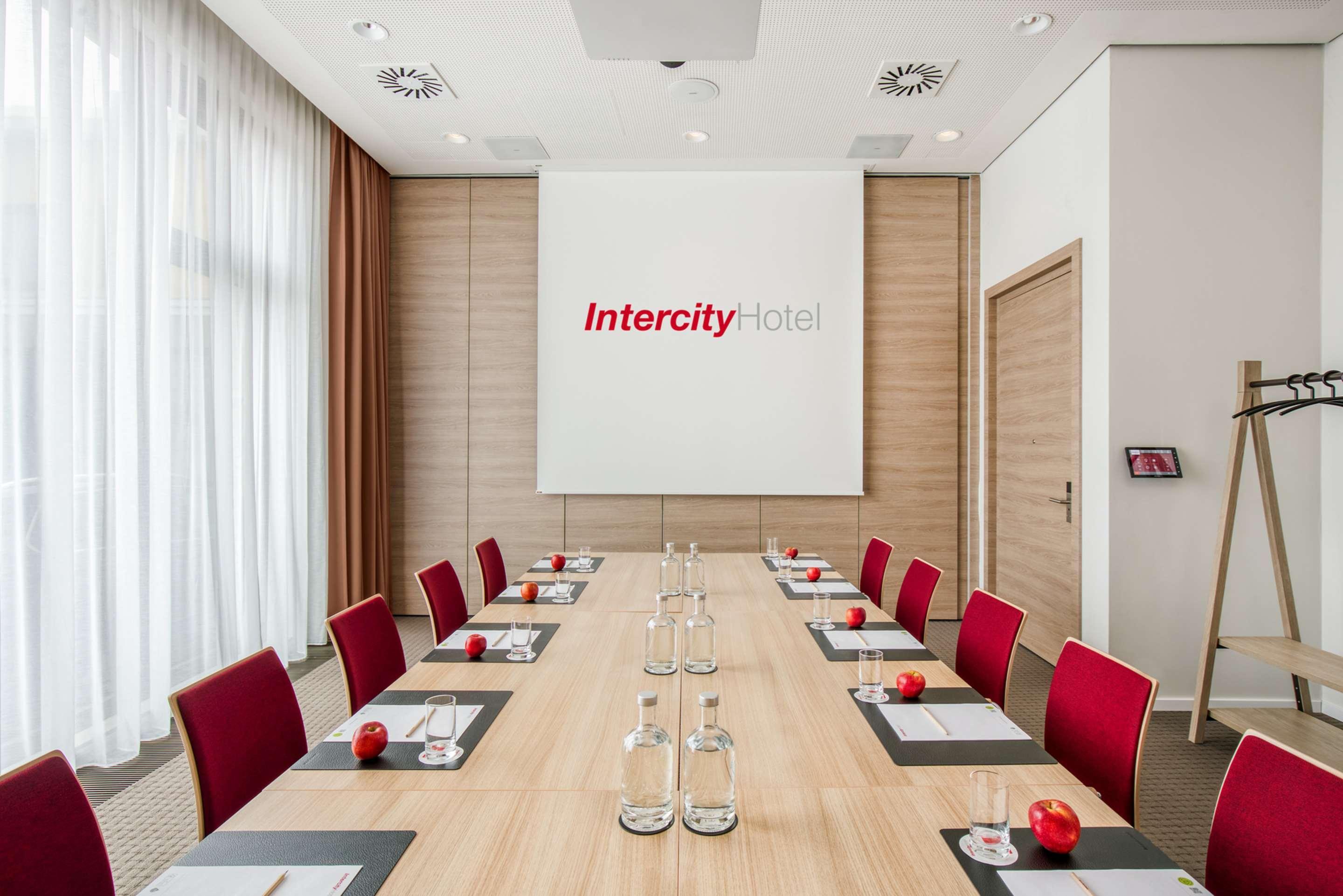 Intercityhotel Хильдесхайм Экстерьер фото