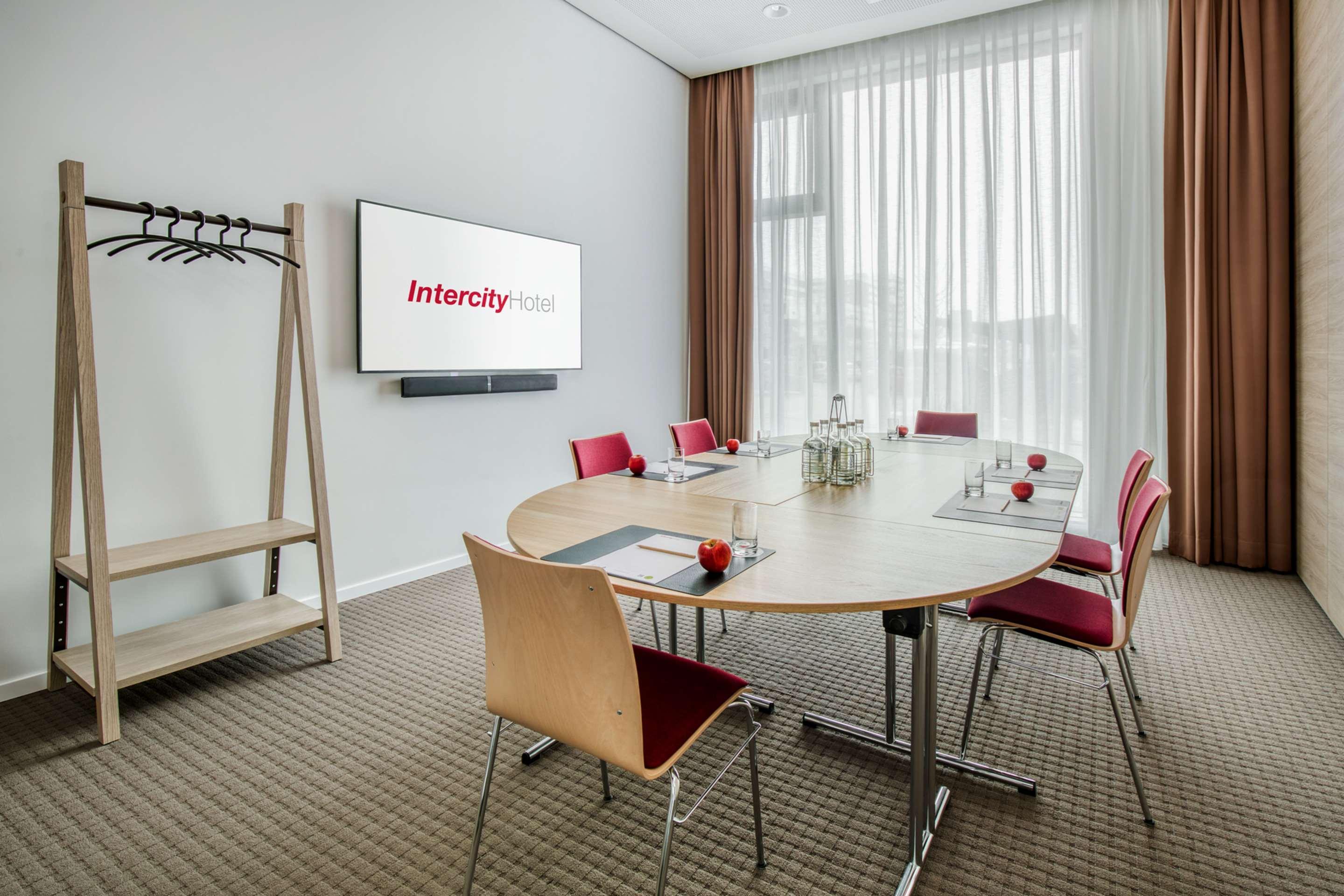 Intercityhotel Хильдесхайм Экстерьер фото